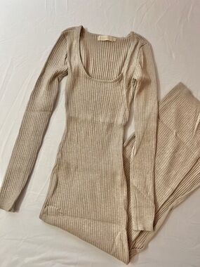knitted high neck one sleeve maxi dress Miss Circle Shay Gold Stretch Knit Backless Long Sleeve Maxi Dress XS-S